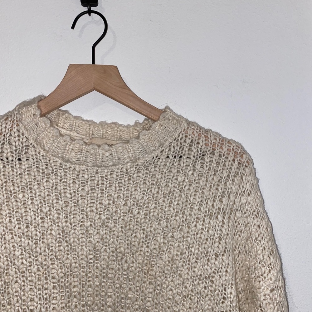 Off white knit sweater